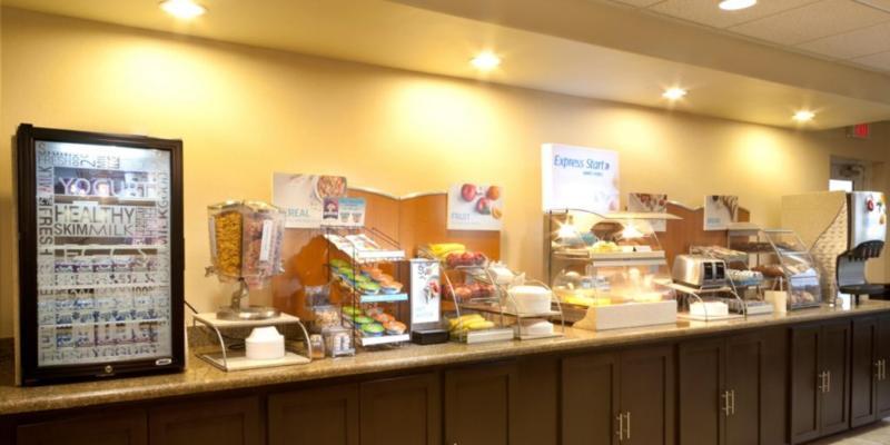 Holiday Inn Express Hotel And Suites Brownsville By Ihg Ngoại thất bức ảnh
