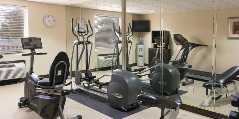Holiday Inn Express Hotel And Suites Brownsville By Ihg Ngoại thất bức ảnh